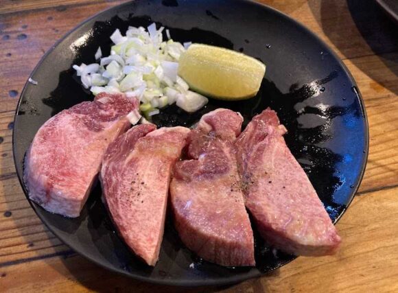 チェンマイホルモン（Chiangmai Horumon）おすすめ②牛タン塩