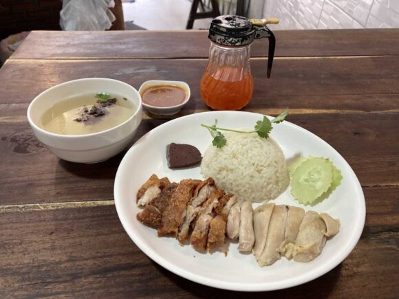 カオマンガイゴーイ（Koyi Chicken Rice）②カオマンガイ（ミックス）