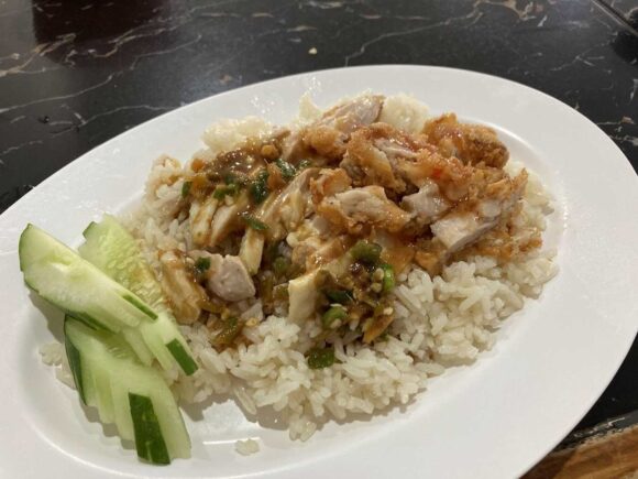 デーンカオマンガイ(Dan Chicken Rice)おすすめ②カオマンガイ(ミックス)