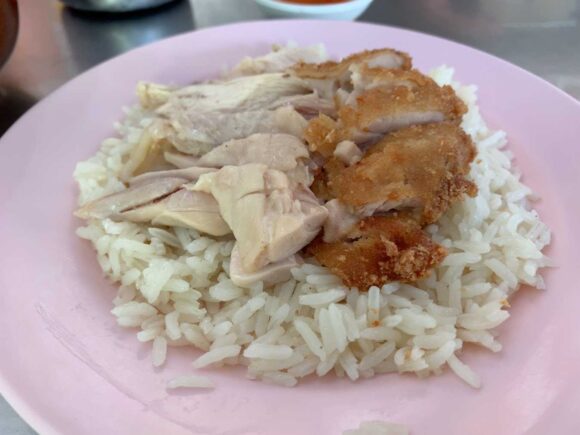 グリットオーチャー/發栄（Krit Ocha Chicken rice）おすすめ②ミックスカオマンガイ