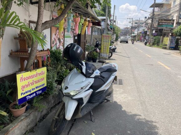 チェンマイおすすめマッサージ店「Hattip Thai Massage」（サンティタム）