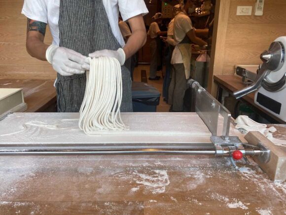 銀うどん(Gin Udon)の行き方や営業時間・定休日・注意点