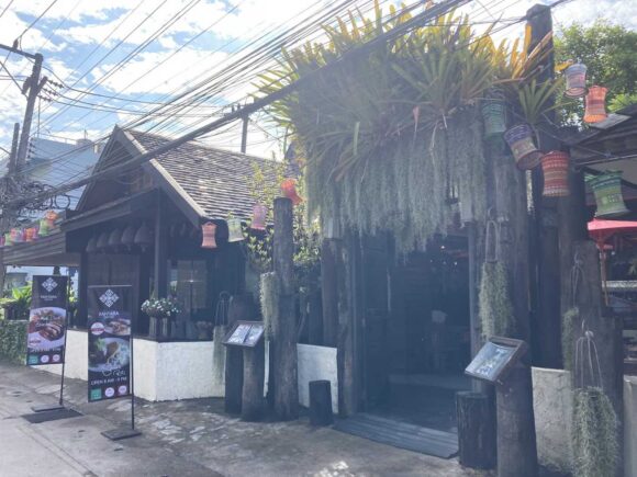Fahtara Coffee(チェンマイ旧市街)の行き方や営業時間・定休日・注意点