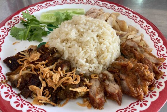 カオマンガイドバイ(Dubai Chicken Rice)おすすめ①カオマンガイ3種盛