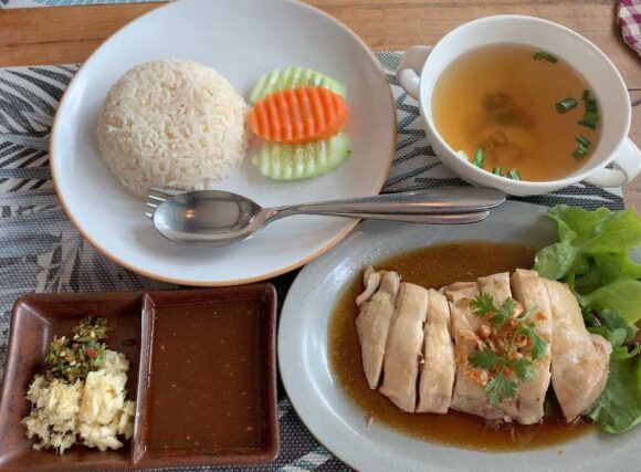 Akai8 (อาไก่แปด)おすすめカオマンガイ