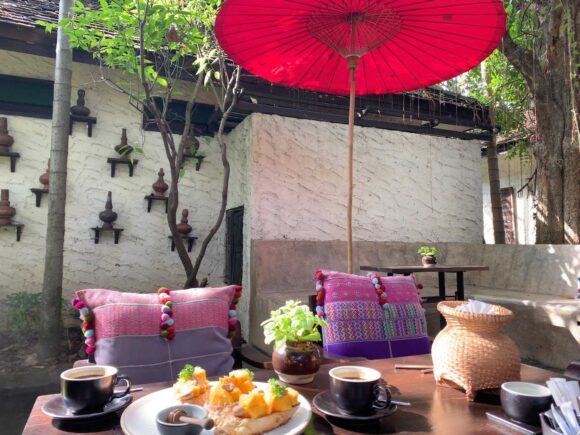 Fahtara Coffee (ファタラコーヒー)はチェンマイ旧市街北側にあるおすすめカフェ