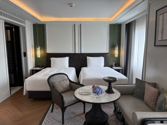 インターコンチネンタル チェンマイ ザ メーピンの客室レビュー (ツインプレミアム)