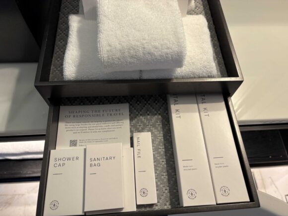 インターコンチネンタル チェンマイ ザ メーピンの客室レビュー (ツインプレミアム)