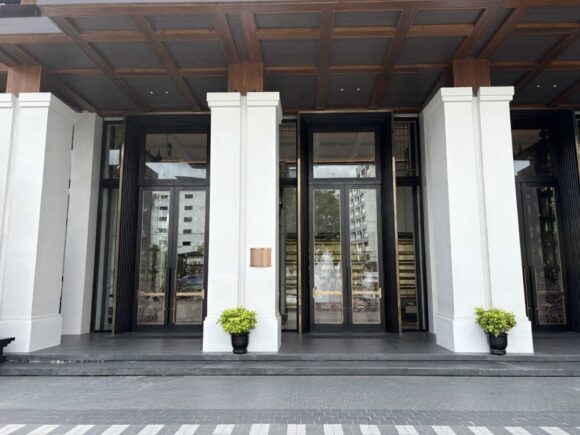 InterContinental Chiang Mai The Mae Pingのアクセス・駐車場・チェックイン/アウト時間