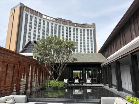 インターコンチネンタル チェンマイ ザ メーピンのラウンジ(Club InterContinental)