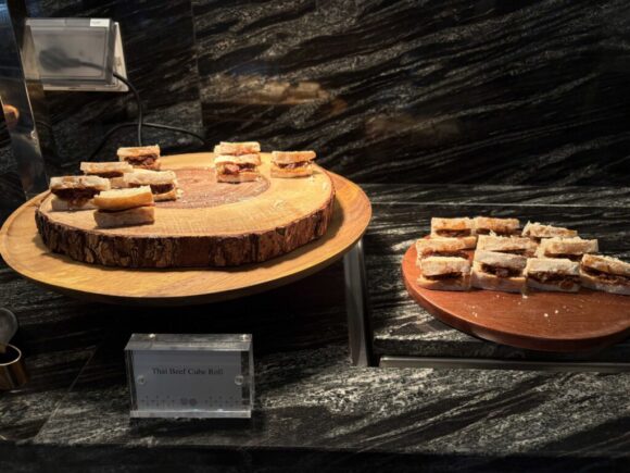 Club InterContinental(インターコンチネンタルチェンマイ)のアフタヌーンティー