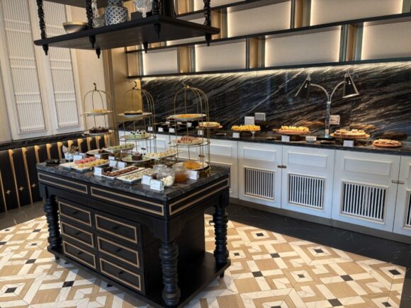 Club InterContinental(インターコンチネンタルチェンマイ)のアフタヌーンティー