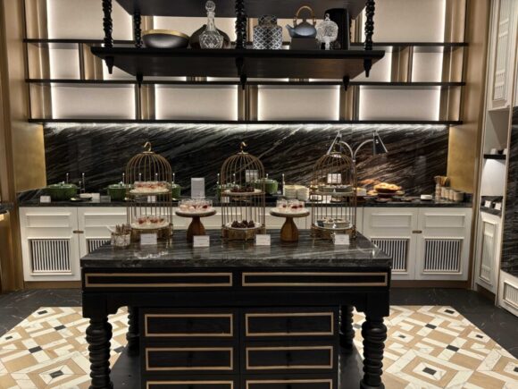 Club InterContinental(インターコンチネンタルチェンマイ)のイブニングカクテル