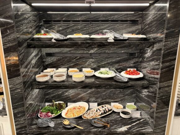 Club InterContinental(インターコンチネンタルチェンマイ)のイブニングカクテル