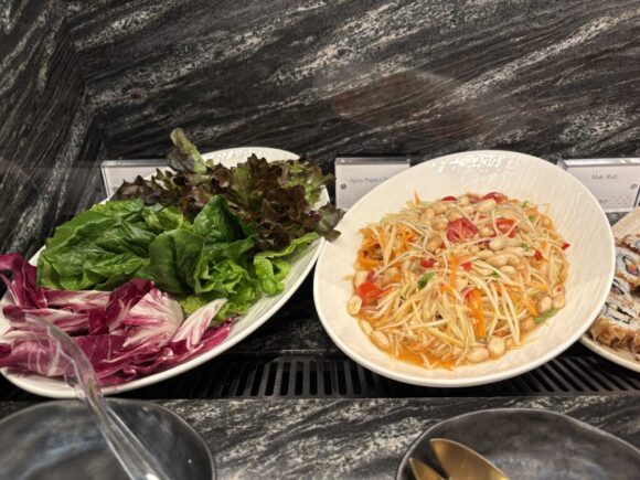 Club InterContinental(インターコンチネンタルチェンマイ)のイブニングカクテル