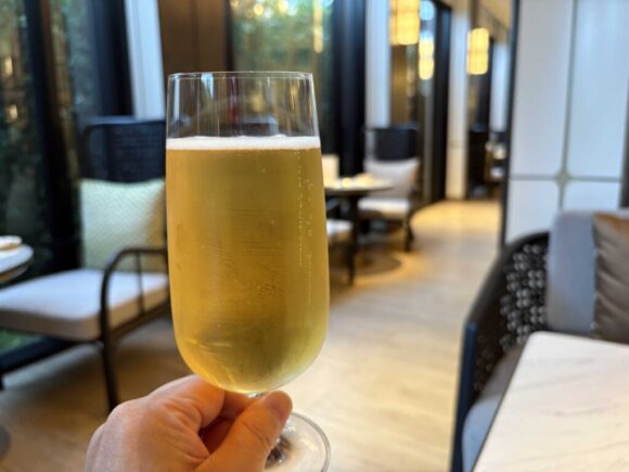 Club InterContinental(インターコンチネンタルチェンマイ)のイブニングカクテル