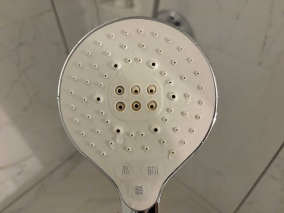 インターコンチネンタル チェンマイ ザ メーピンの客室レビュー (ツインプレミアム)