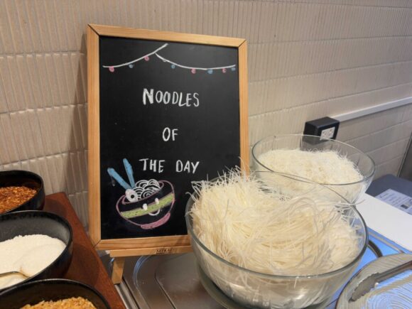 インターコンチネンタル チェンマイ ザ メーピンおすすめ朝食ブッフェバイキング