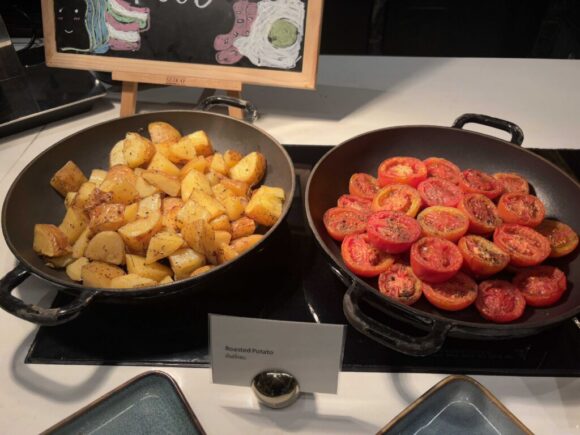 インターコンチネンタル チェンマイ ザ メーピンおすすめ朝食ブッフェバイキング