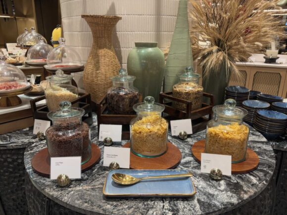 インターコンチネンタル チェンマイ ザ メーピンおすすめ朝食ブッフェバイキング