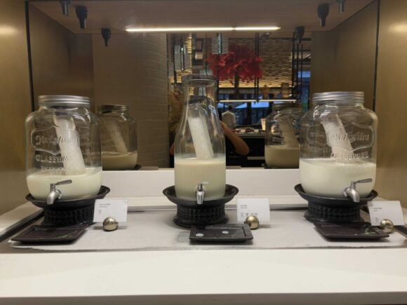 インターコンチネンタル チェンマイ ザ メーピンおすすめ朝食ブッフェバイキング