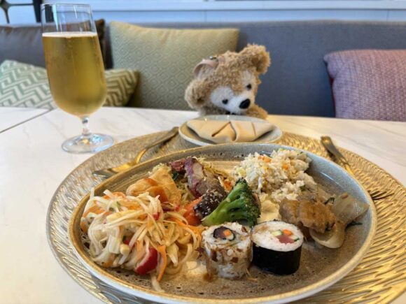 Club InterContinental(インターコンチネンタルチェンマイ)のイブニングカクテル