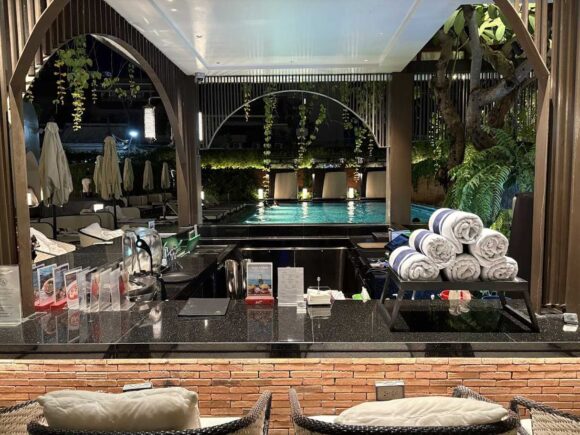 インターコンチネンタル チェンマイ ザ メーピンのプール