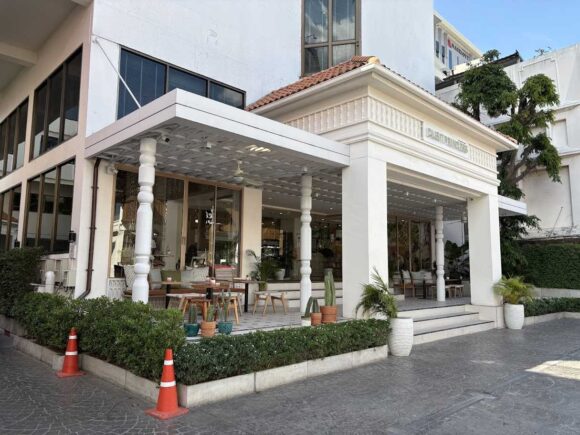 Dusit Princess Chiang Maiのアクセス・駐車場・チェックイン/アウト時間