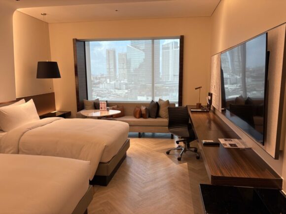 ル・メリディアン バンコクの客室レビュー（デラックスツイン）