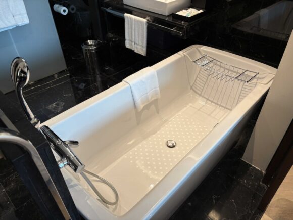 ル・メリディアン バンコクの客室レビュー（デラックスツイン/クラブフロア）