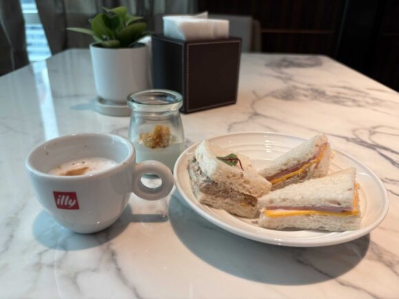 ル・メリディアン バンコク クラブラウンジ（24階）のアフタヌーンリフレッシュメント