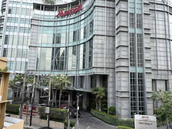 バンコク・マリオットホテル・スクンビットのアクセス・駐車場・チェックイン/アウト時間