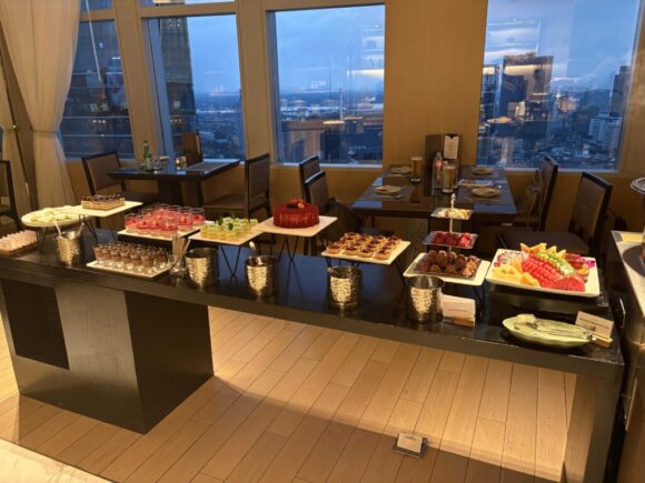 バンコク・マリオットホテル・スクンビットおすすめクラブラウンジ「カクテルアワー」