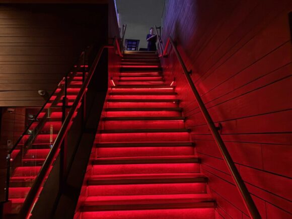 Octave Rooftop Lounge and Bar（49階）の雰囲気やメニュー＆注意点