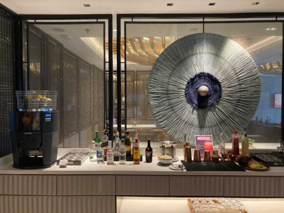 メリアチェンマイのクラブラウンジ(カクテルタイム)