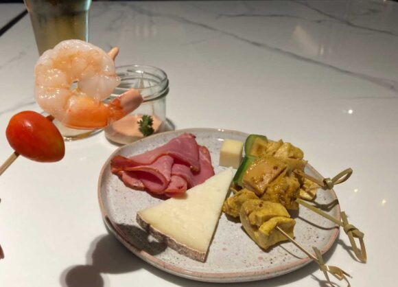 メリアチェンマイのクラブラウンジ(カクテルタイム)