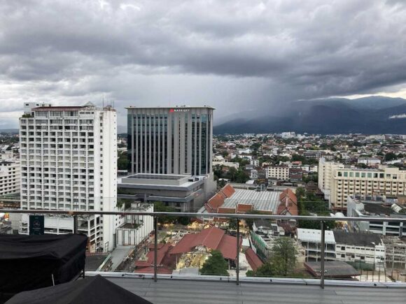 メリアチェンマイ(Melia Chiang Mai)おすすめルーフトップバー（Mai The Sky Bar）